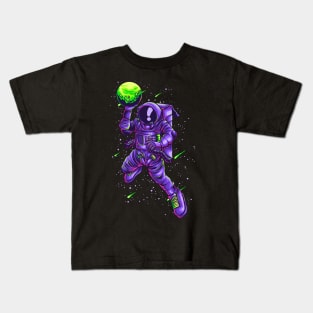 Astronaut Slamdunk Illustration Kids T-Shirt